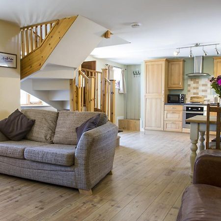 Finest Retreats - 2 Bed Llangollen Cottage - Sleeps 4 Экстерьер фото